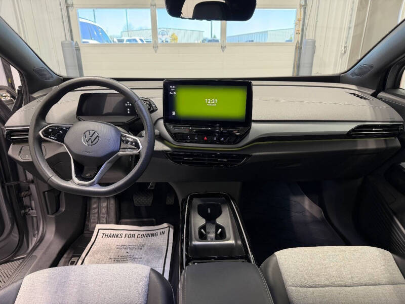 2023 Volkswagen ID.4 Pro