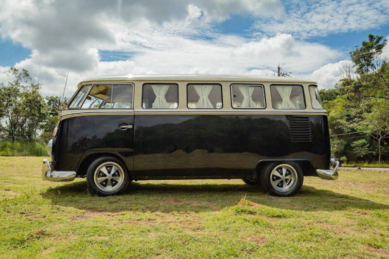 1972 Volkswagen Bus