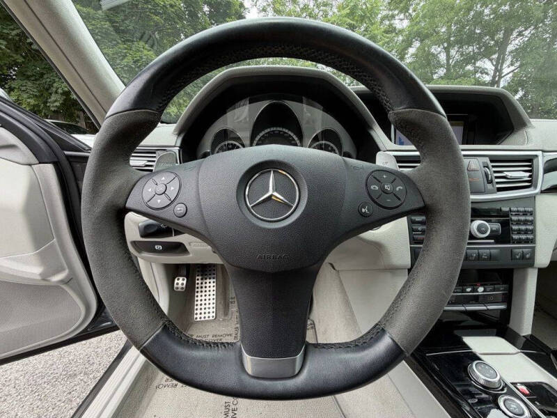 2011 Mercedes-Benz E-Class E 63 AMG