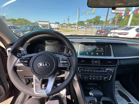2019 Kia Optima LX