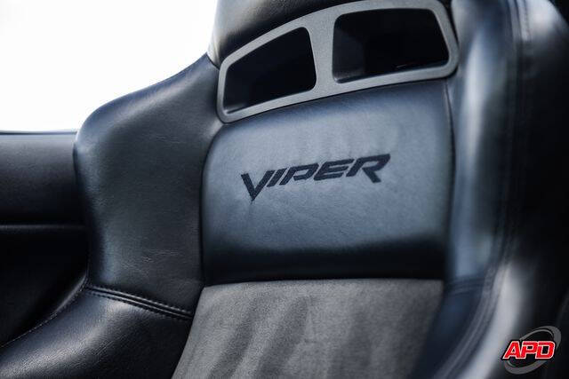 2003 Dodge Viper SRT-10