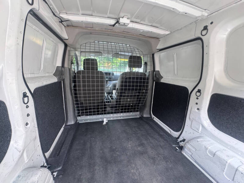 2020 Nissan NV200