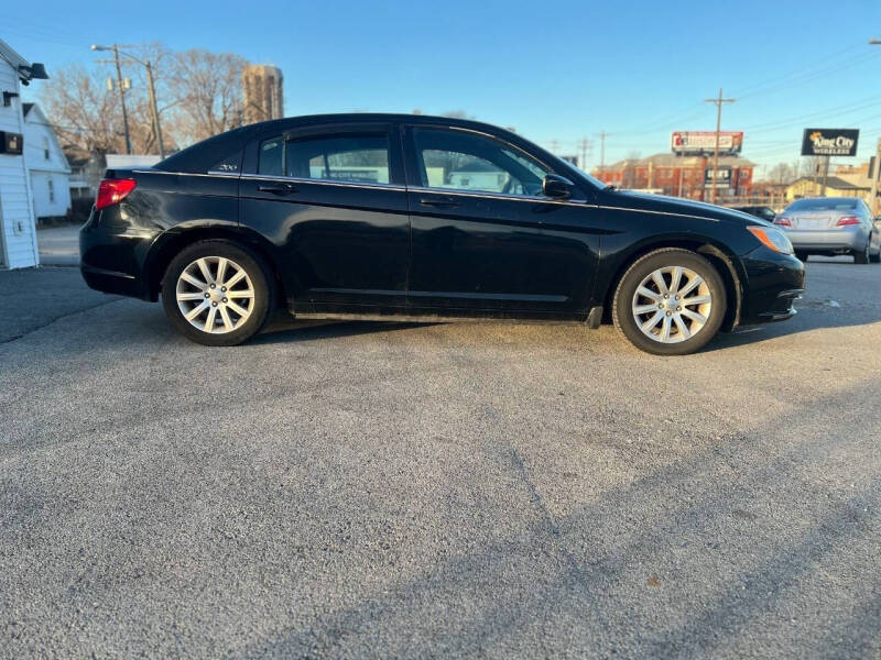 2012 Chrysler 200 Touring