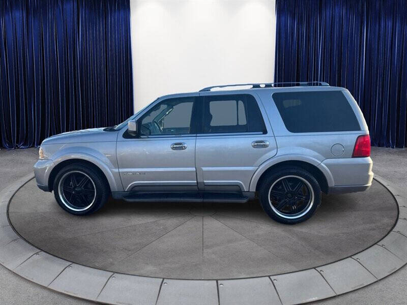 2004 Lincoln Navigator Luxury