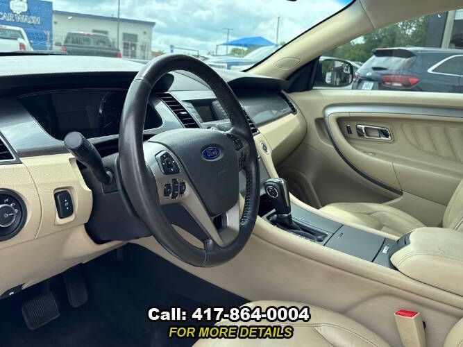 2016 Ford Taurus SEL