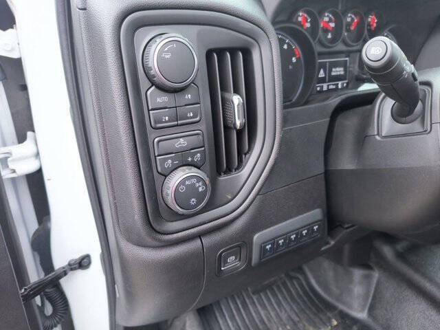 2024 Chevrolet Silverado 3500HD CC