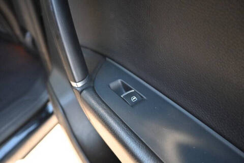 2016 Volkswagen Touareg VR6 Lux