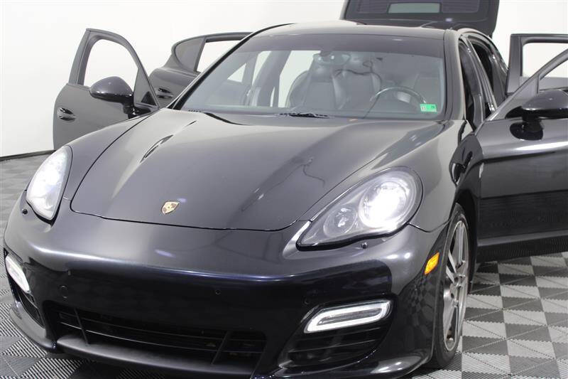 2013 Porsche Panamera GTS