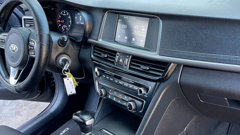 2018 Kia Optima S