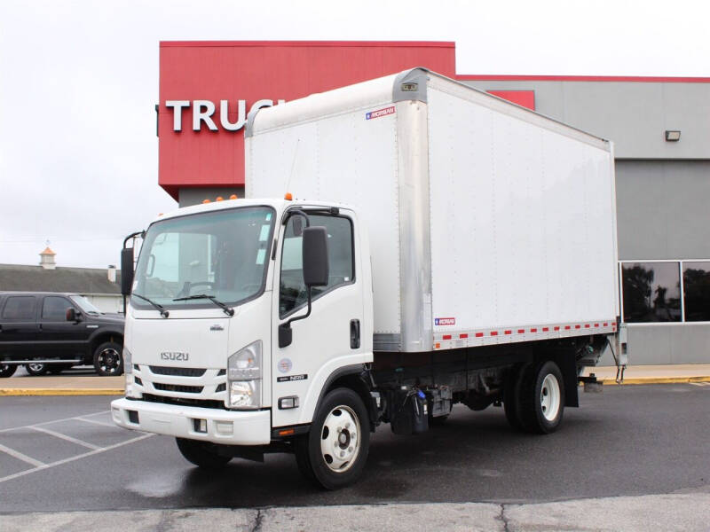 2020 Isuzu NRR for sale in Morrisville, PA