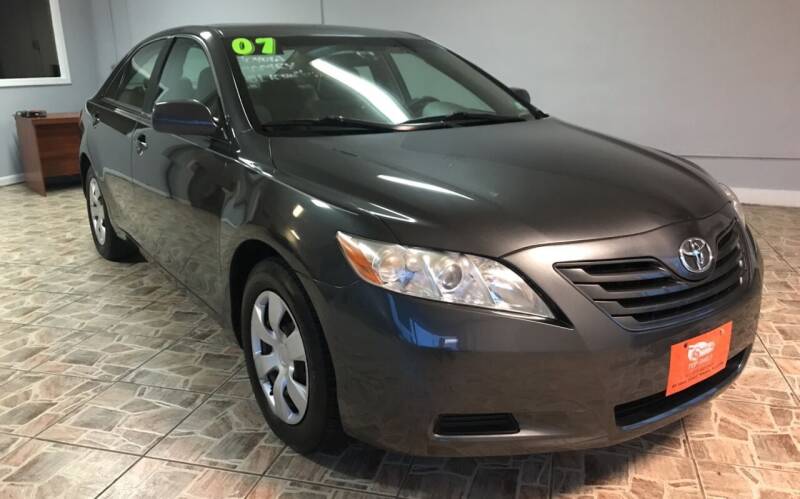 2007 Toyota Camry for sale at TOP SHELF AUTOMOTIVE in Newark NJ