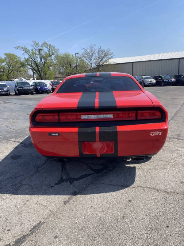 2014 Dodge Challenger SXT