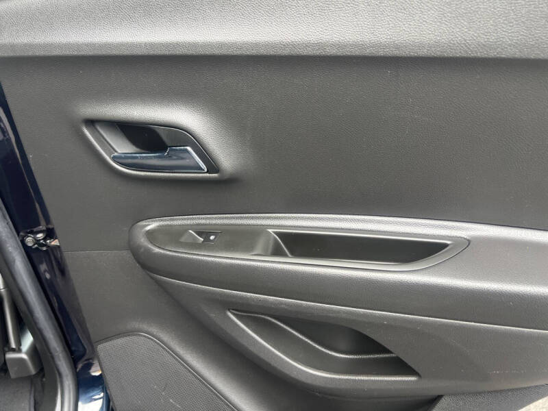 2021 Chevrolet Trax LS