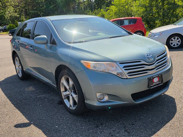 Green 2011 Toyota Venza AWD V6 AWD V6 4dr Crossover 2