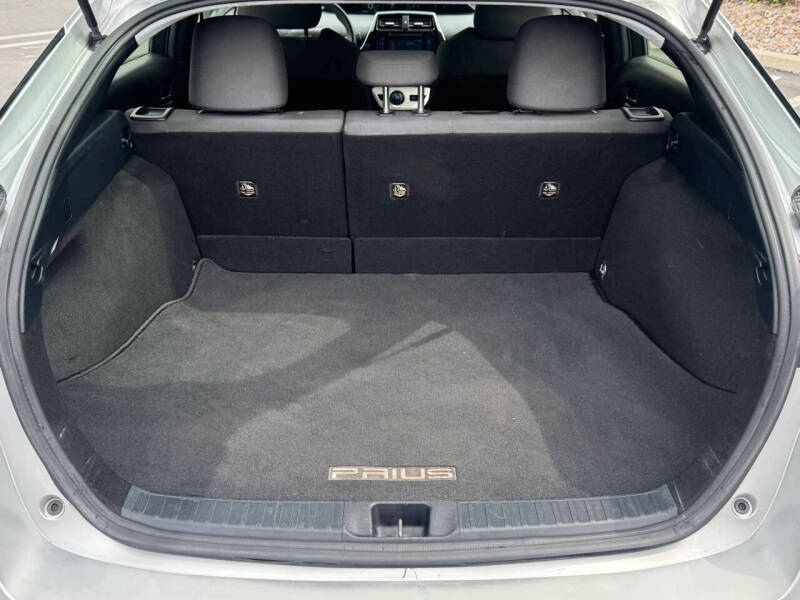 2016 Toyota Prius Two