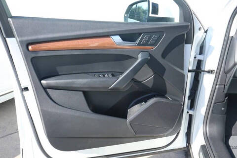 2021 Audi Q5 quattro Premium 45 TFSI