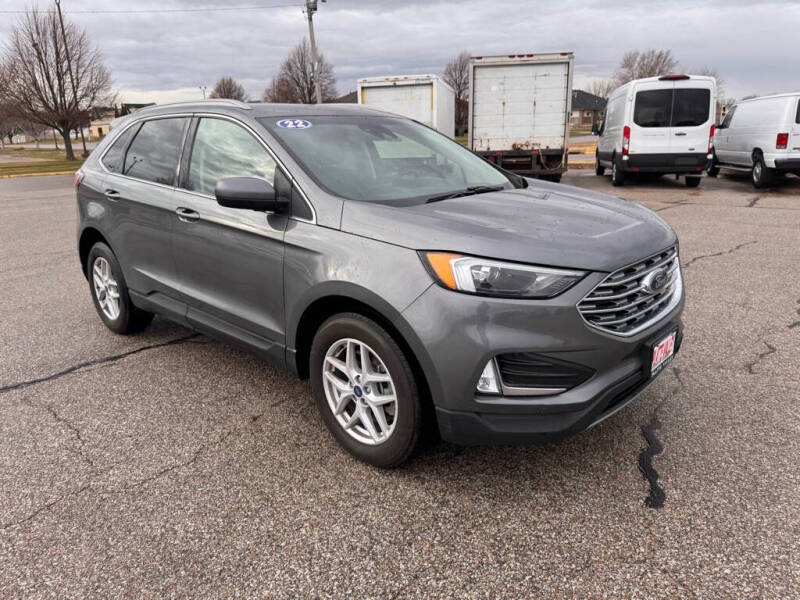 2022 Ford Edge SEL