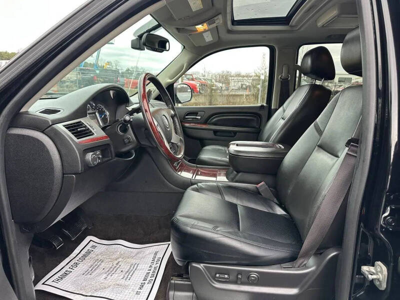 2014 Cadillac Escalade Luxury