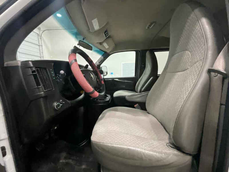 2015 Chevrolet Express LT 3500