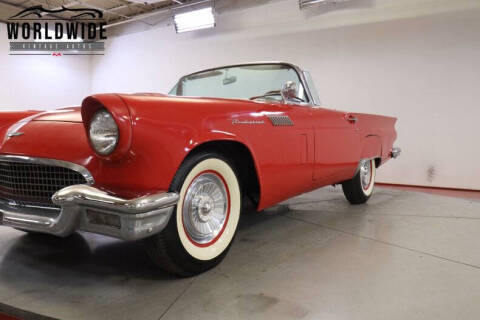 1957 Ford Thunderbird