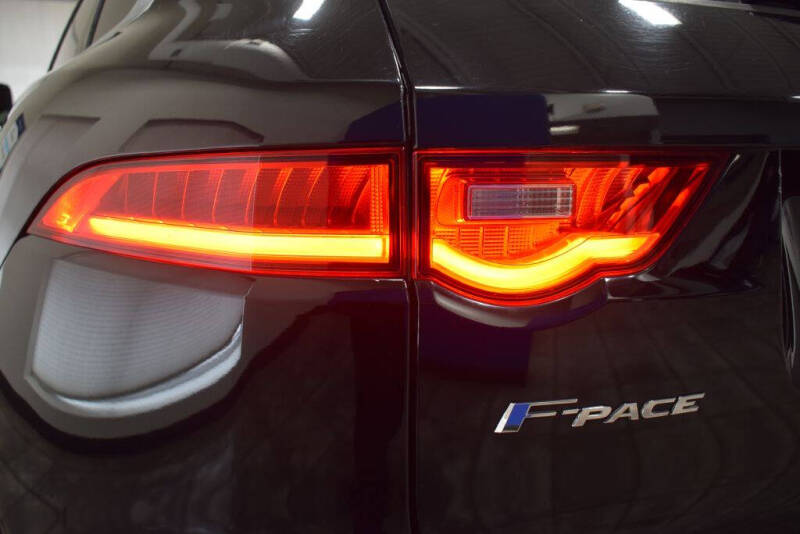 2019 Jaguar F-PACE 30t Prestige