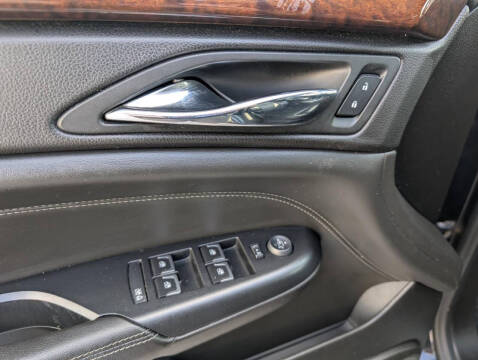 2014 Cadillac SRX Performance Collection