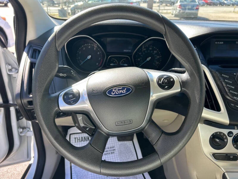 2014 Ford Focus SE