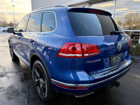 2017 Volkswagen Touareg V6 Wolfsburg