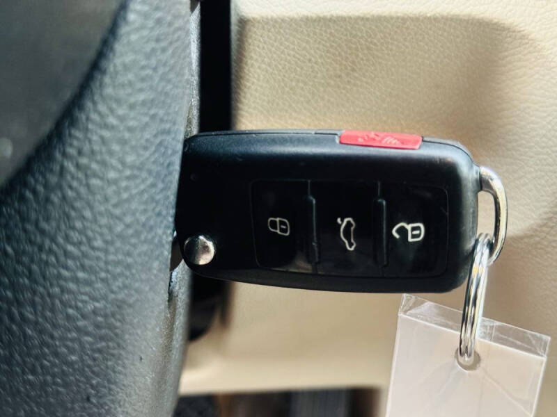 2012 Volkswagen Eos Komfort SULEV