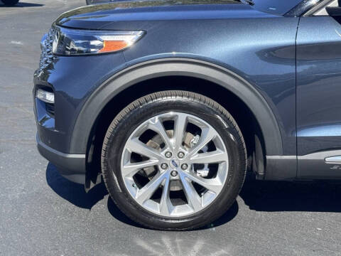 2023 Ford Explorer Platinum