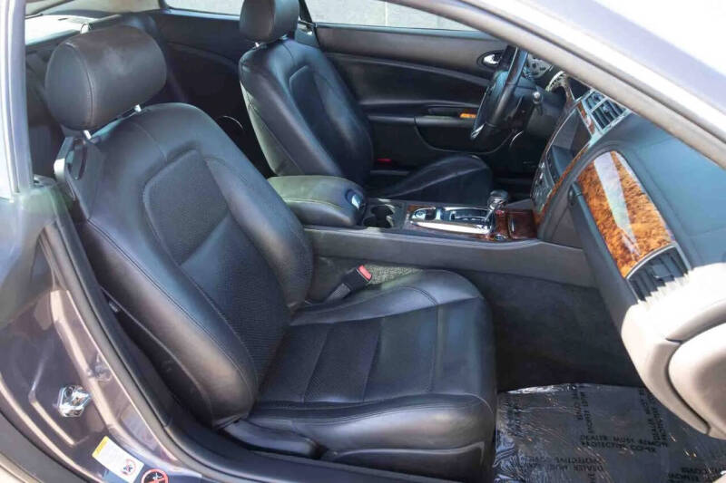 2009 Jaguar XK XKR