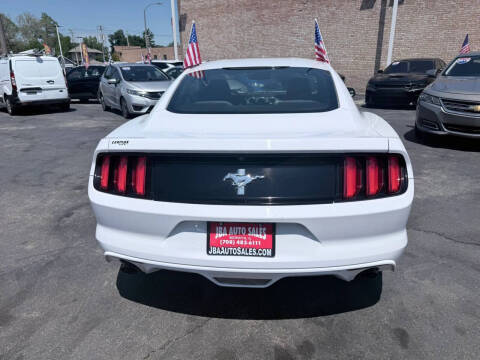 2016 Ford Mustang V6