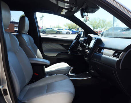 2022 Mitsubishi Outlander PHEV SEL