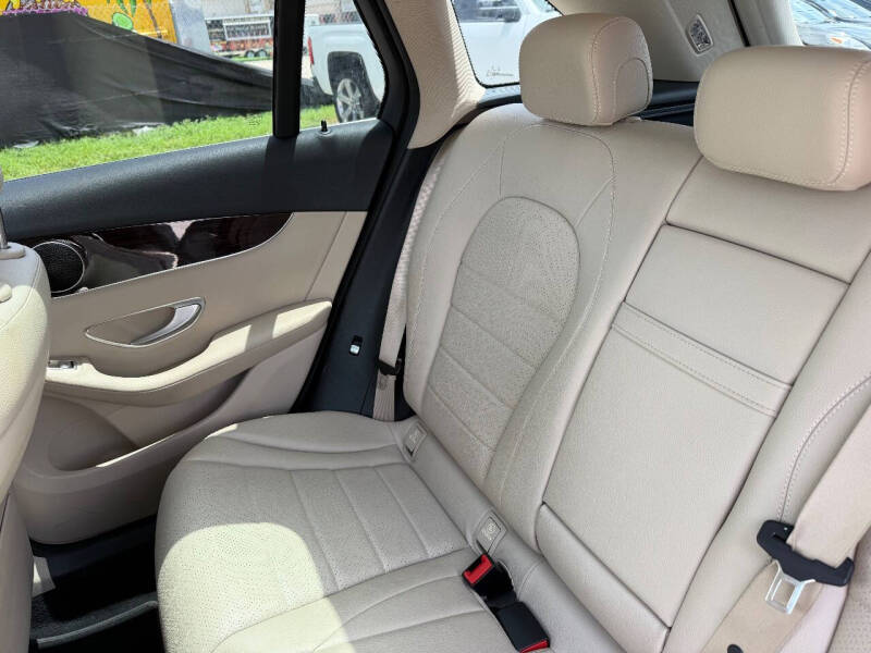 2016 Mercedes-Benz GLC GLC 300