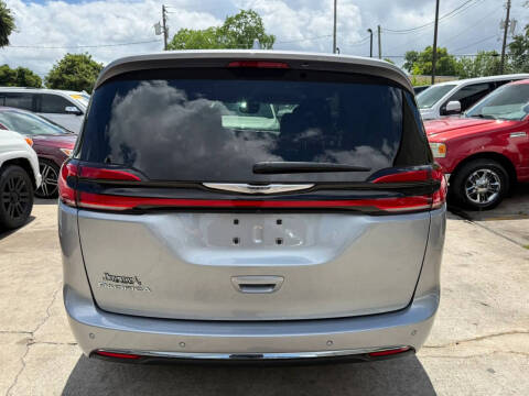 2021 Chrysler Pacifica Touring L