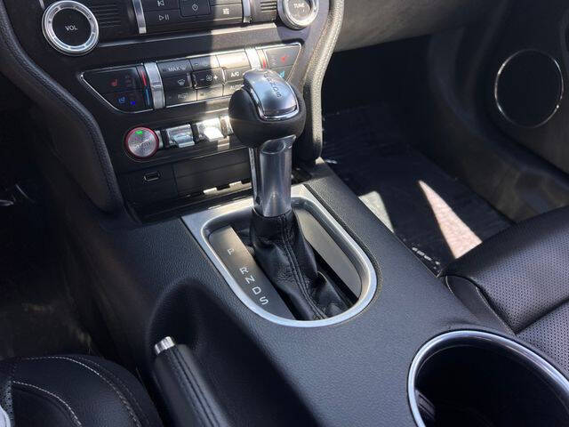 2022 Ford Mustang EcoBoost Premium