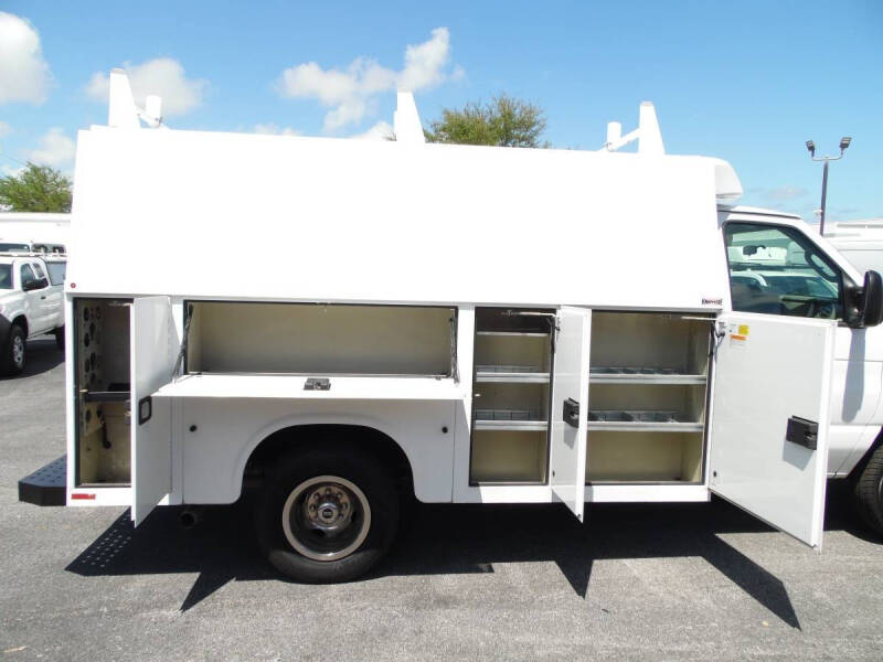 2015 Ford E-350