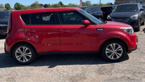 2016 Kia Soul +