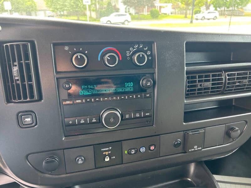 2019 Chevrolet Express 2500