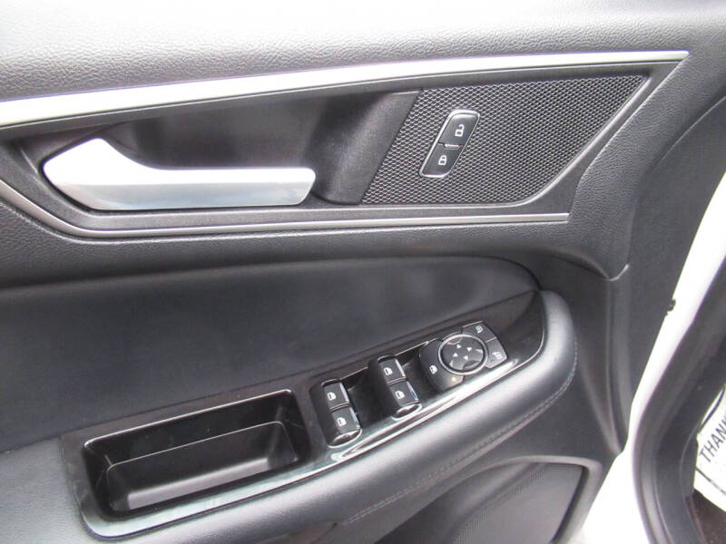 2016 Ford Edge SEL