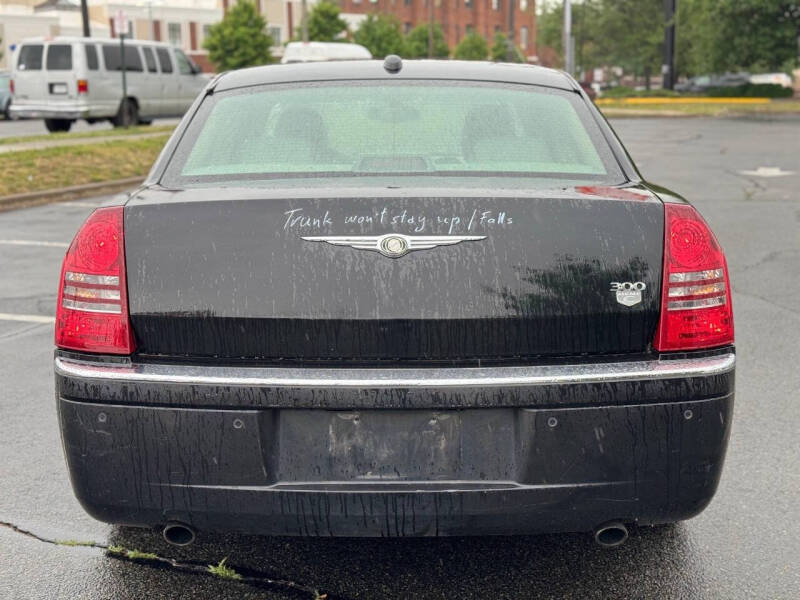 2005 Chrysler 300 C
