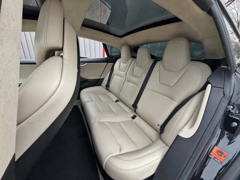 2017 Tesla Model S 75