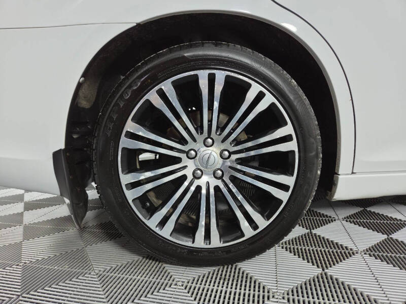 2014 Chrysler 300 S