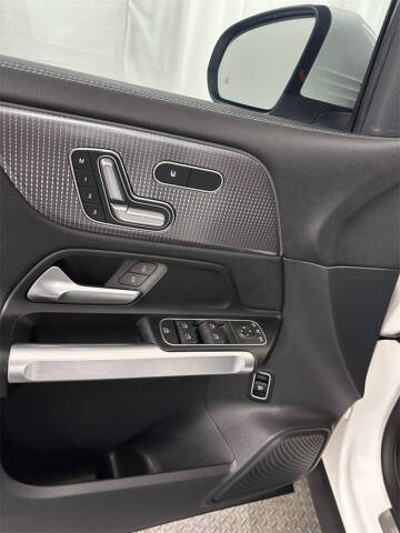 2023 Mercedes-Benz EQB EQB 300 4MATIC