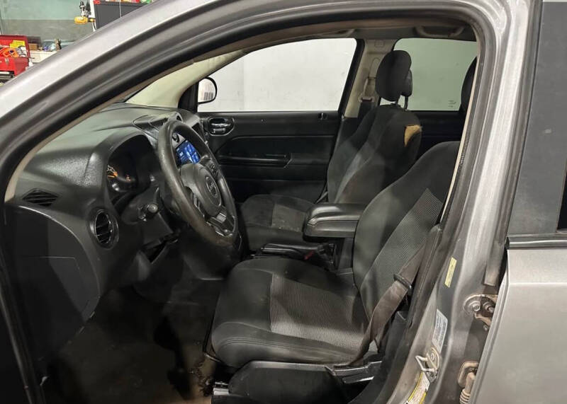 2016 Jeep Compass Sport