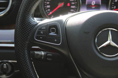 2017 Mercedes-Benz E-Class E 300 4MATIC