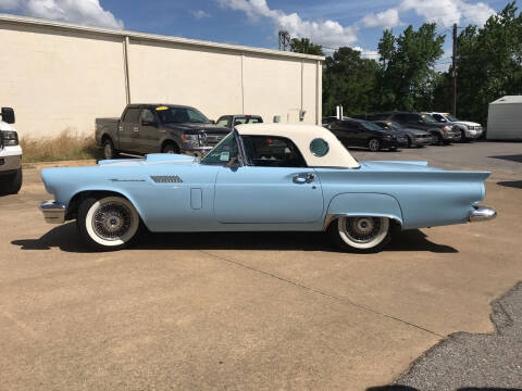 1957 Ford Thunderbird