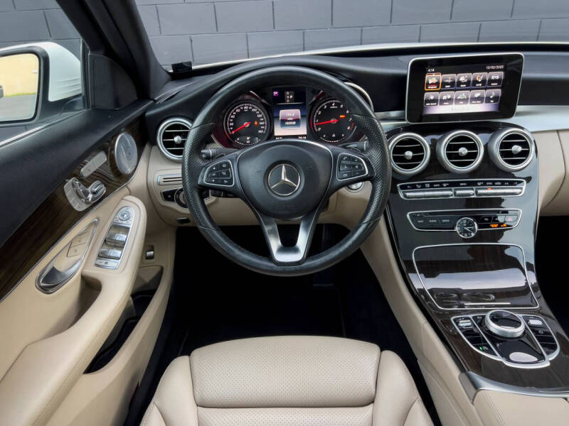 2018 Mercedes-Benz C-Class C 300