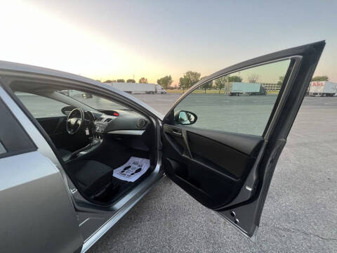 2010 Mazda MAZDA3 i Touring