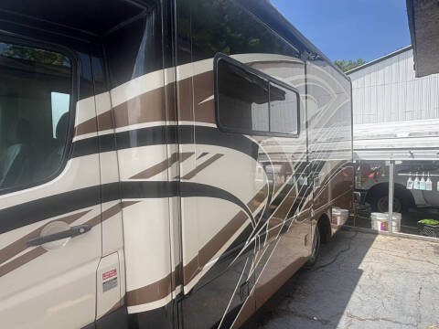 2014 Thor Motor Coach Citation 24sa